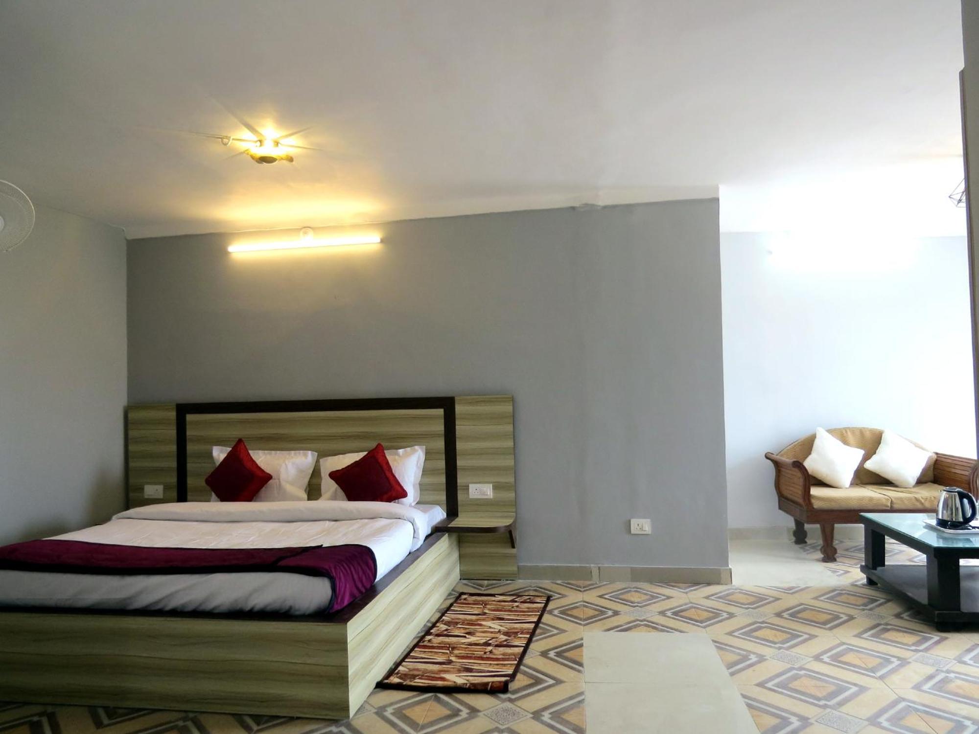 Hotel Haya Palace Nainital Εξωτερικό φωτογραφία