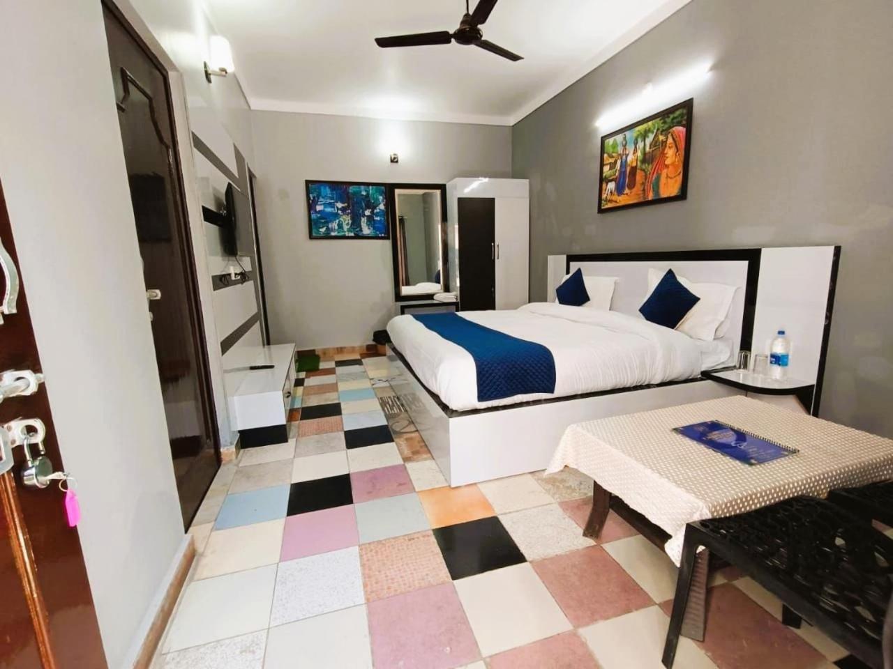 Hotel Haya Palace Nainital Εξωτερικό φωτογραφία