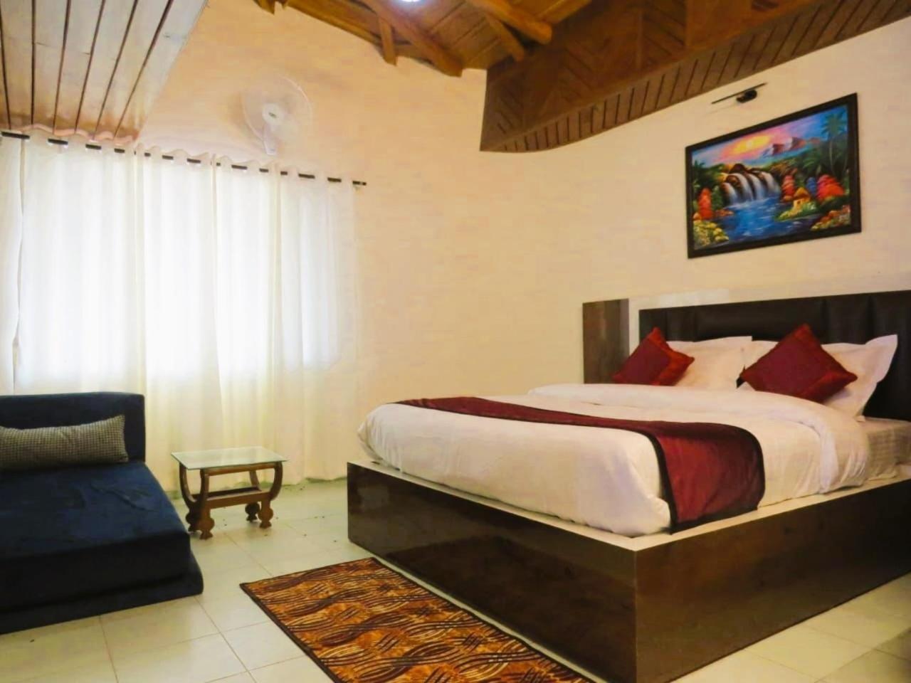 Hotel Haya Palace Nainital Εξωτερικό φωτογραφία