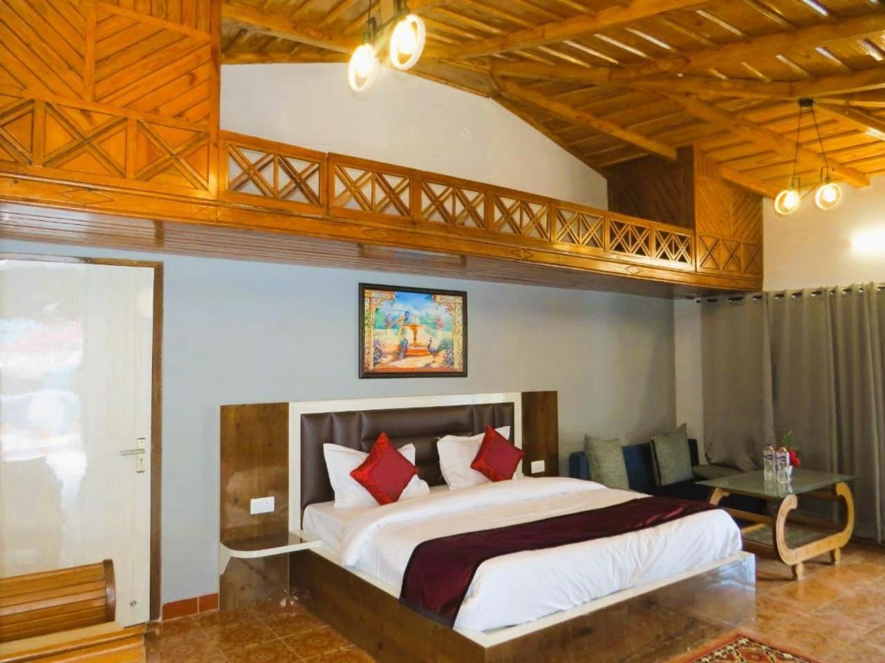 Hotel Haya Palace Nainital Εξωτερικό φωτογραφία